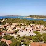Domus Henricus -threeroom In 400 Meters From The Sea * Porto Pollo