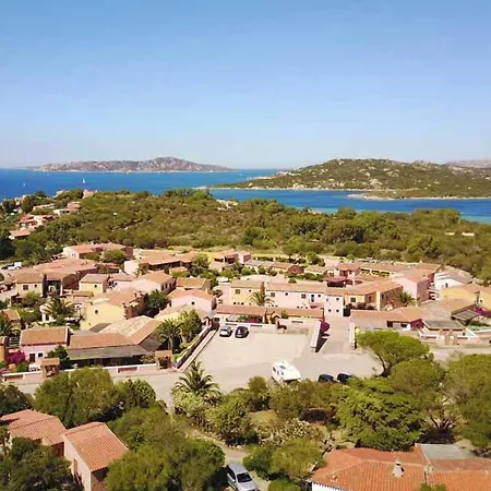 Domus Henricus -threeroom In 400 Meters From The Sea * Porto Pollo