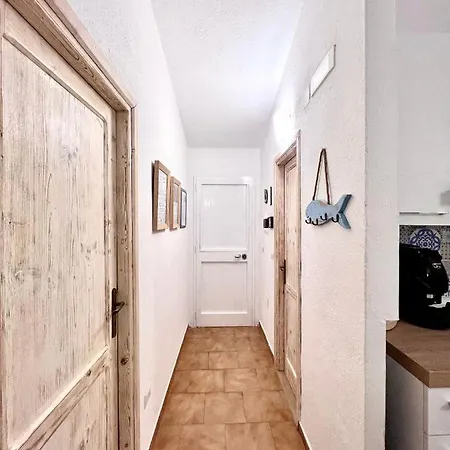 Domus Henricus -threeroom In 400 Meters From The Sea Apartment *