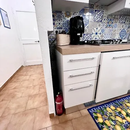 Apartment Domus Henricus -threeroom In 400 Meters From The Sea
