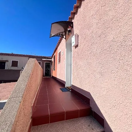 Apartment Domus Henricus -threeroom In 400 Meters From The Sea Porto Pollo