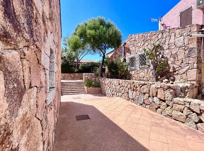 Domus Henricus -threeroom In 400 Meters From The Sea Lejlighed *